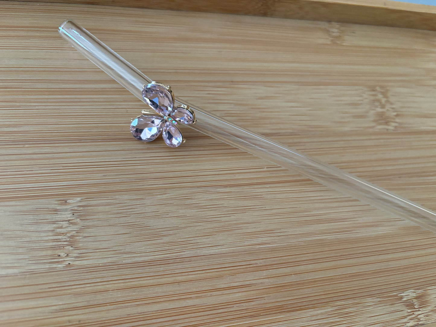 Pink diamanté butterfly straw