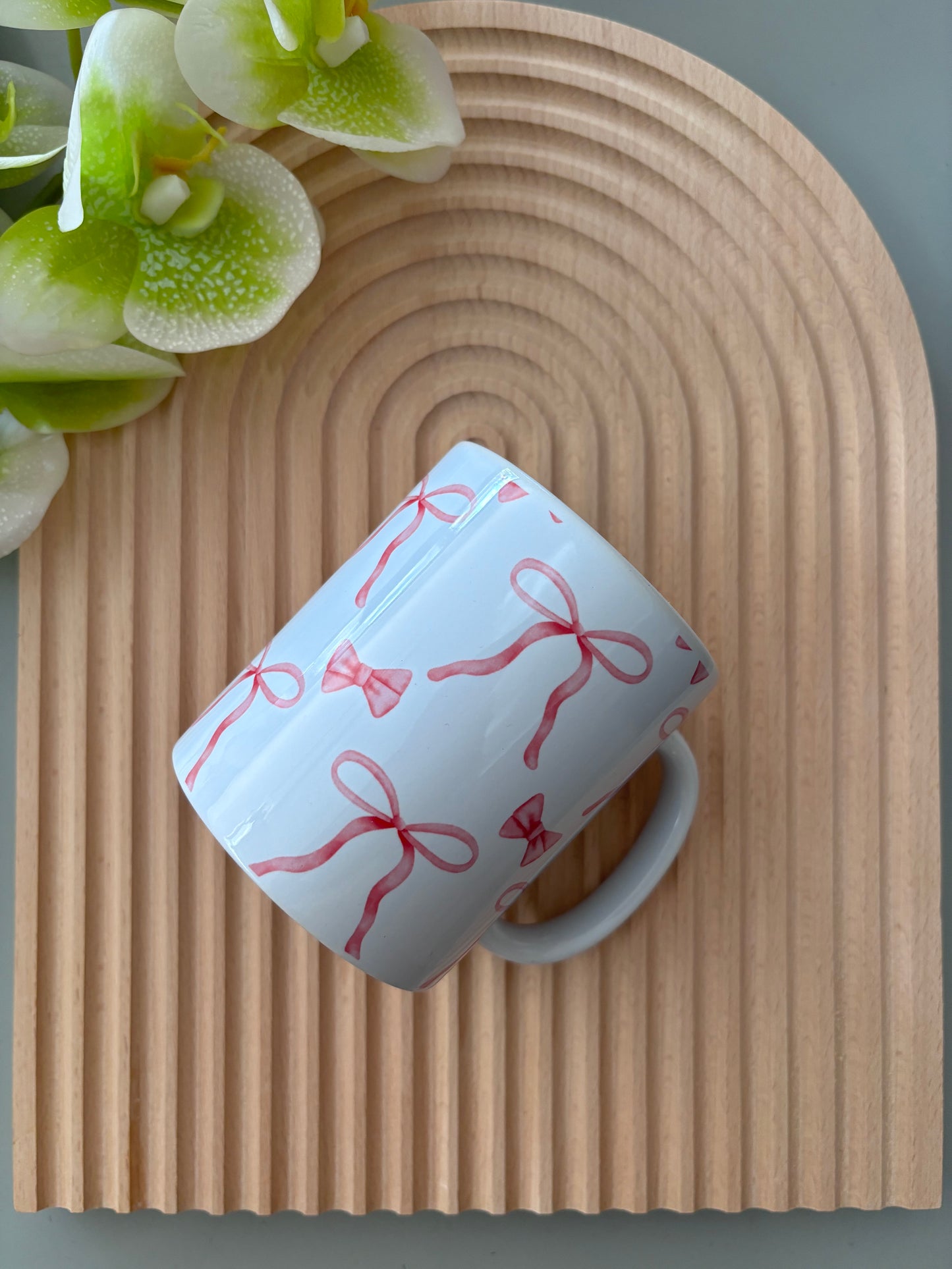 Coquette bow mug