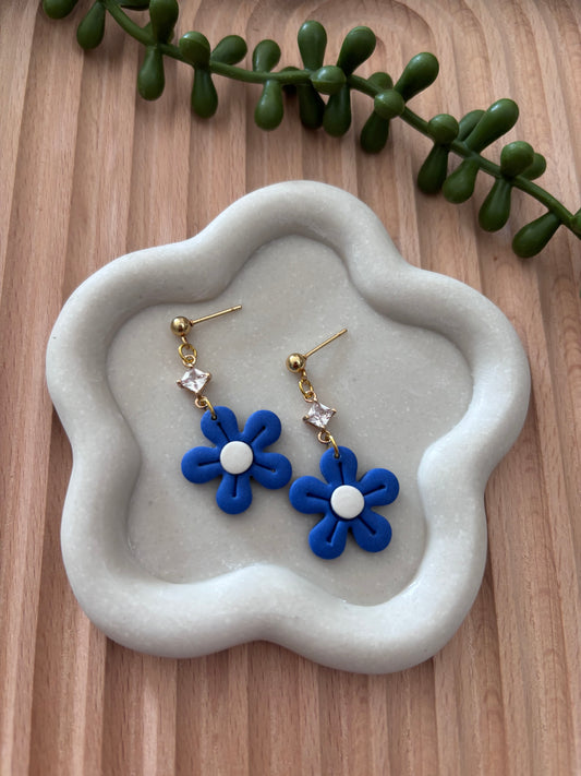Blue Daisy earrings