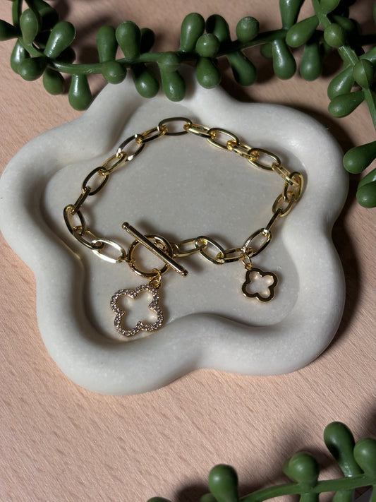 Clover bracelet
